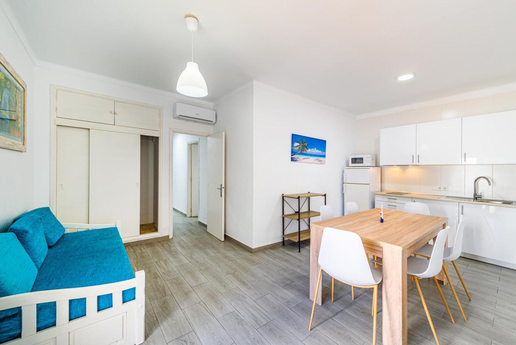 Apartamentos Falco Порт де Пойенса Екстериор снимка