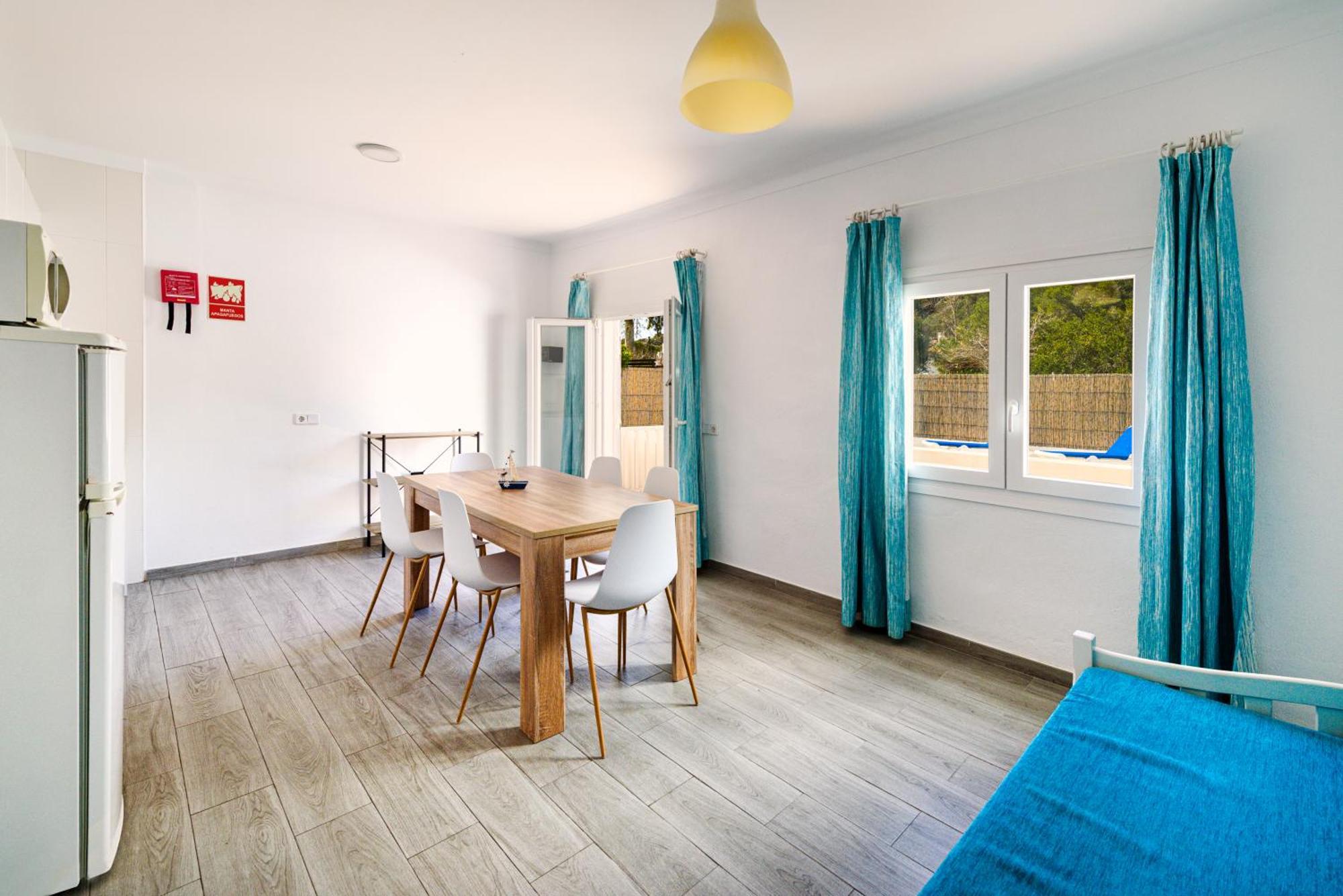 Apartamentos Falco Порт де Пойенса Екстериор снимка